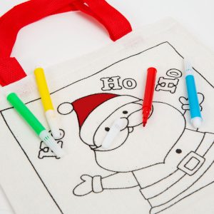 Kleurbare Tas Kerst – Knutsel Tas Voor Kinderen – Met 4 Stiften – Kerstontwerpen – Creatieve Activiteit En Draagtas – 24 X 22 Cm – PET Non Woven – 6 Designs (Willekeurig) 1 Stuks [57320C]